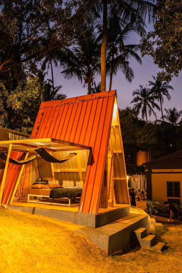 The Hosteller Goa, Anjuna Luaran gambar