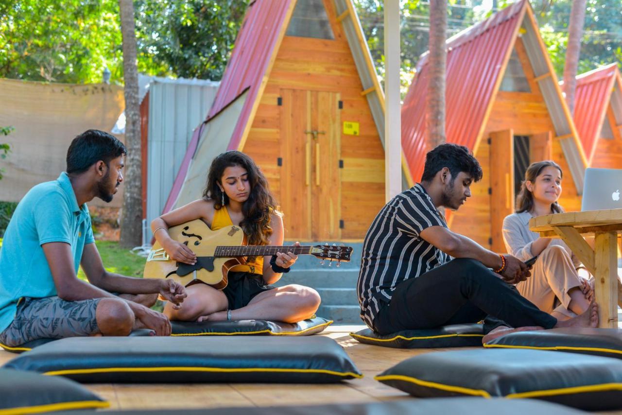 The Hosteller Goa, Anjuna Luaran gambar